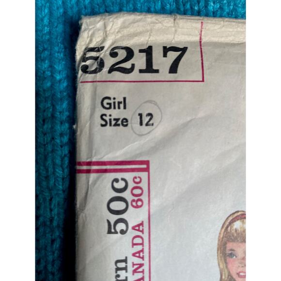 Simplicity 5217 pattern kids pajamas and robe size 12 - Picture 2 of 5